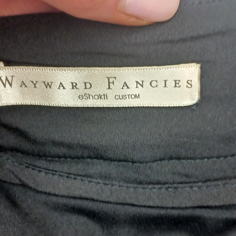 Eshakti Custom Wayward Fancies Floral Embroidered Embellished A-line Skirt - Picture 10 of 11